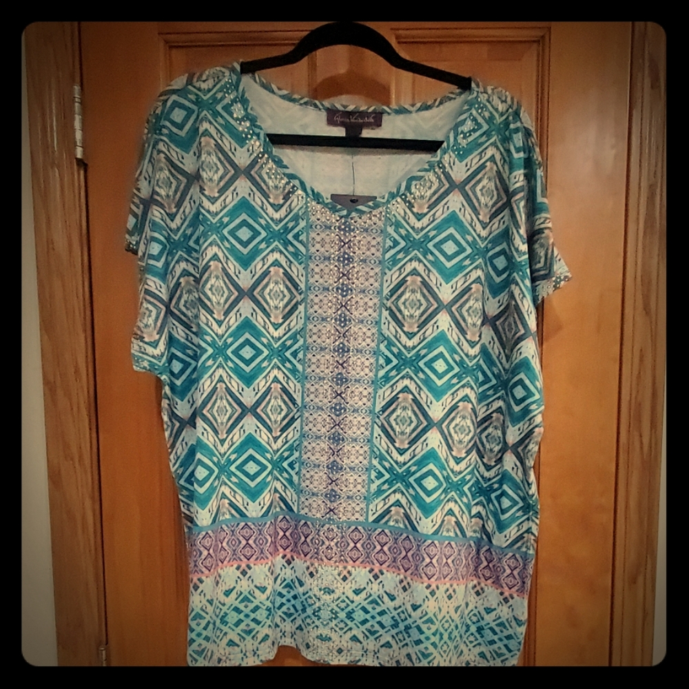 Tribal patterned with crystals